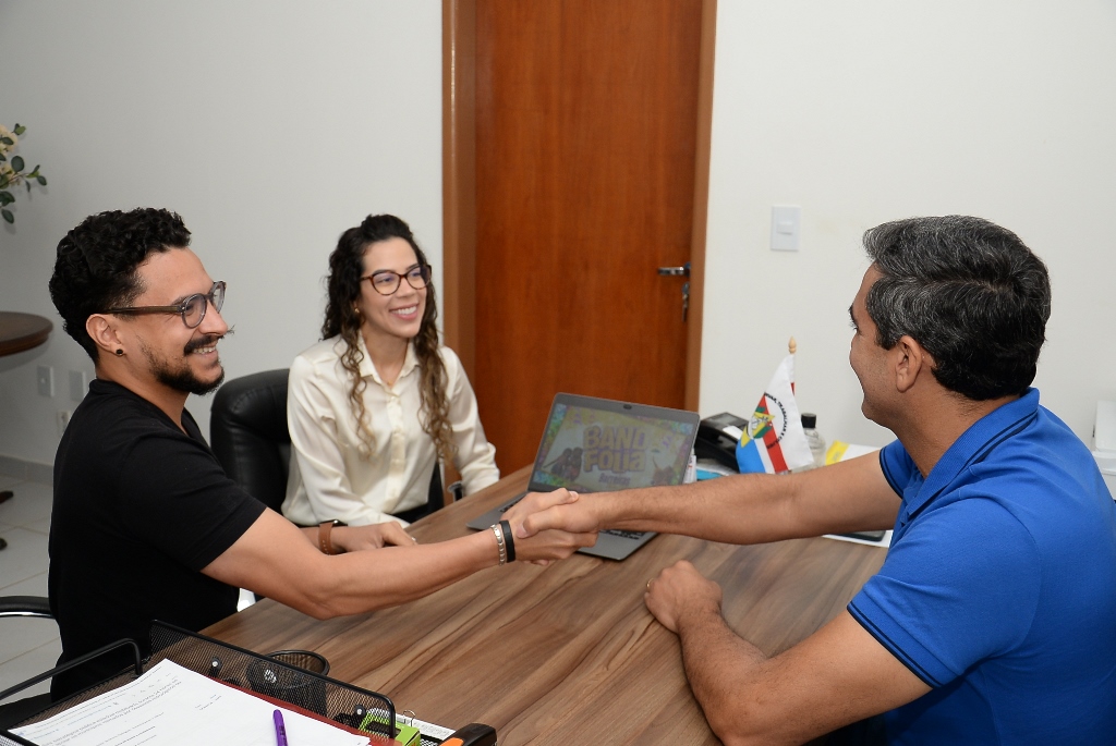 Barreiras Folia 2025: Uma parceria de sucesso com a Band para levar o melhor do carnaval do interior da Bahia para todo o Brasil